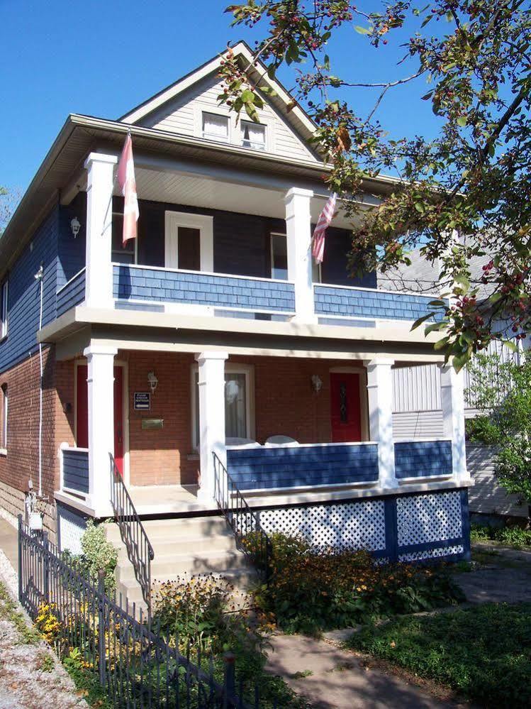 Bluecrest Bed And Breakfast Καταρράκτες του Νιαγάρα Εξωτερικό φωτογραφία